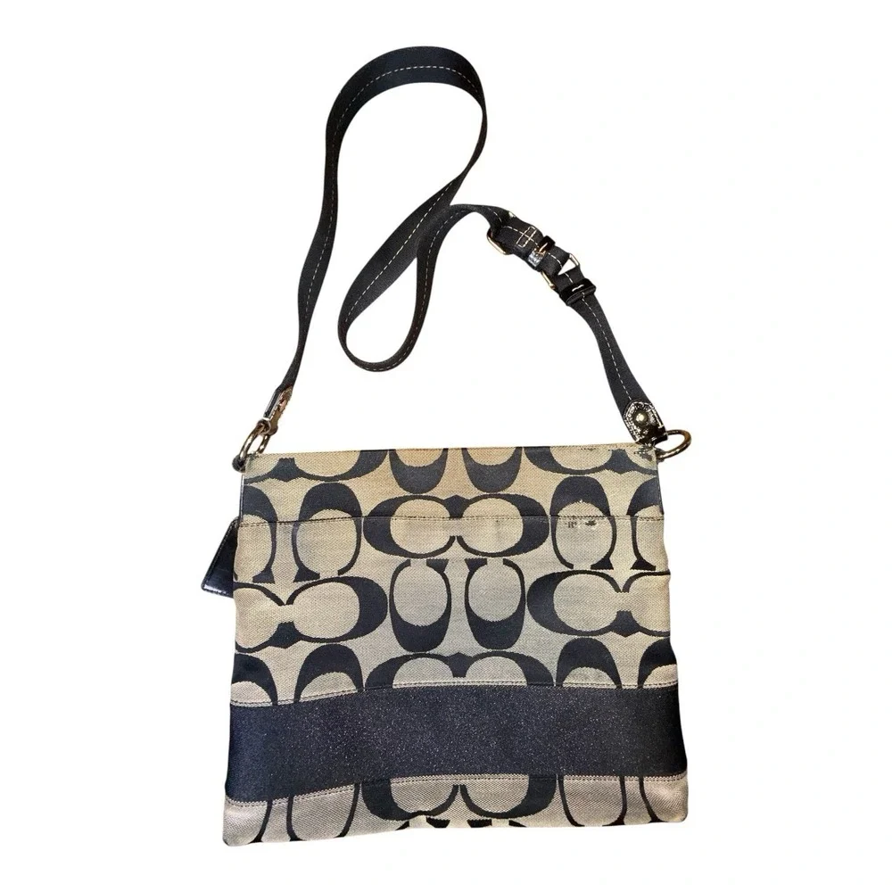 Coach Signature Jacquard Stripe Crossbody Zip Shoulder Bag Swing Pack F19220